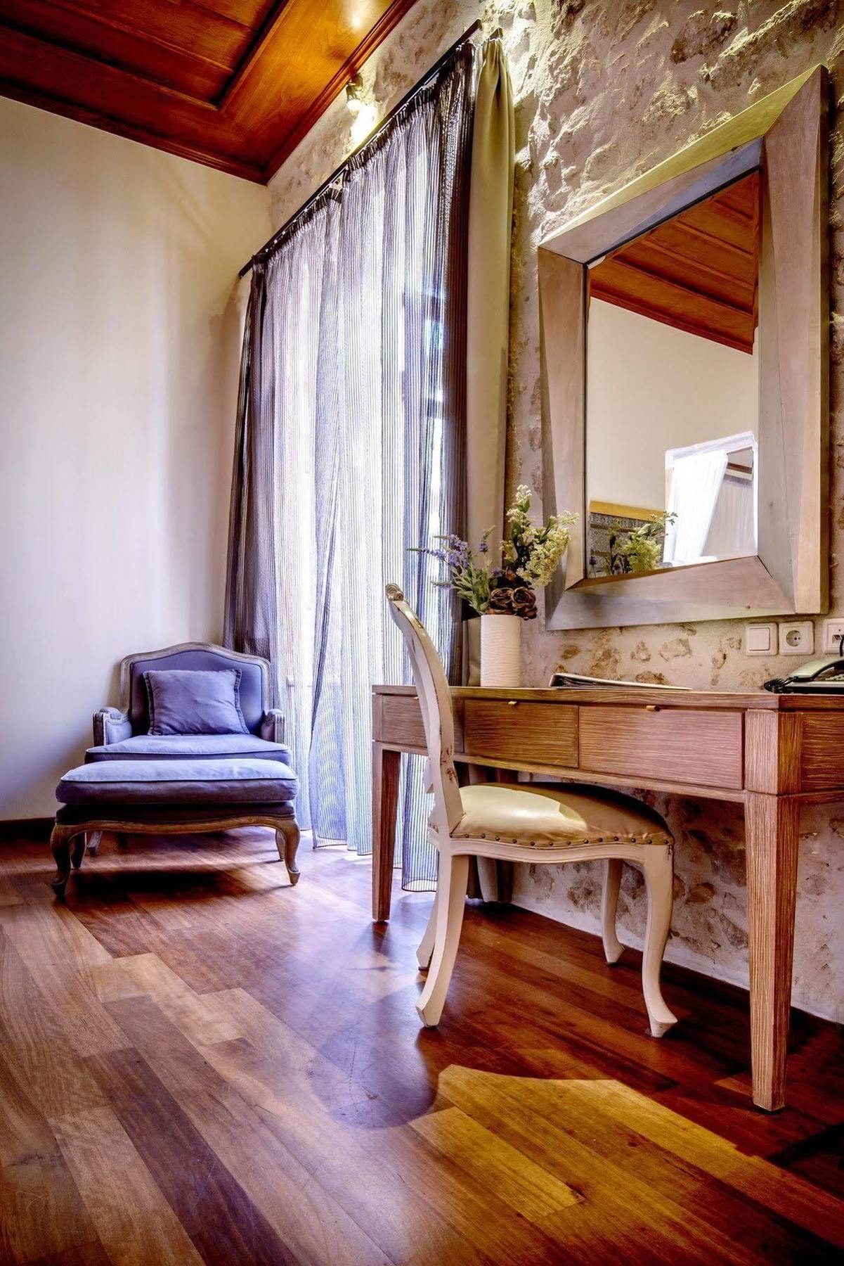 Leo Hotel Rethymno  Bagian luar foto