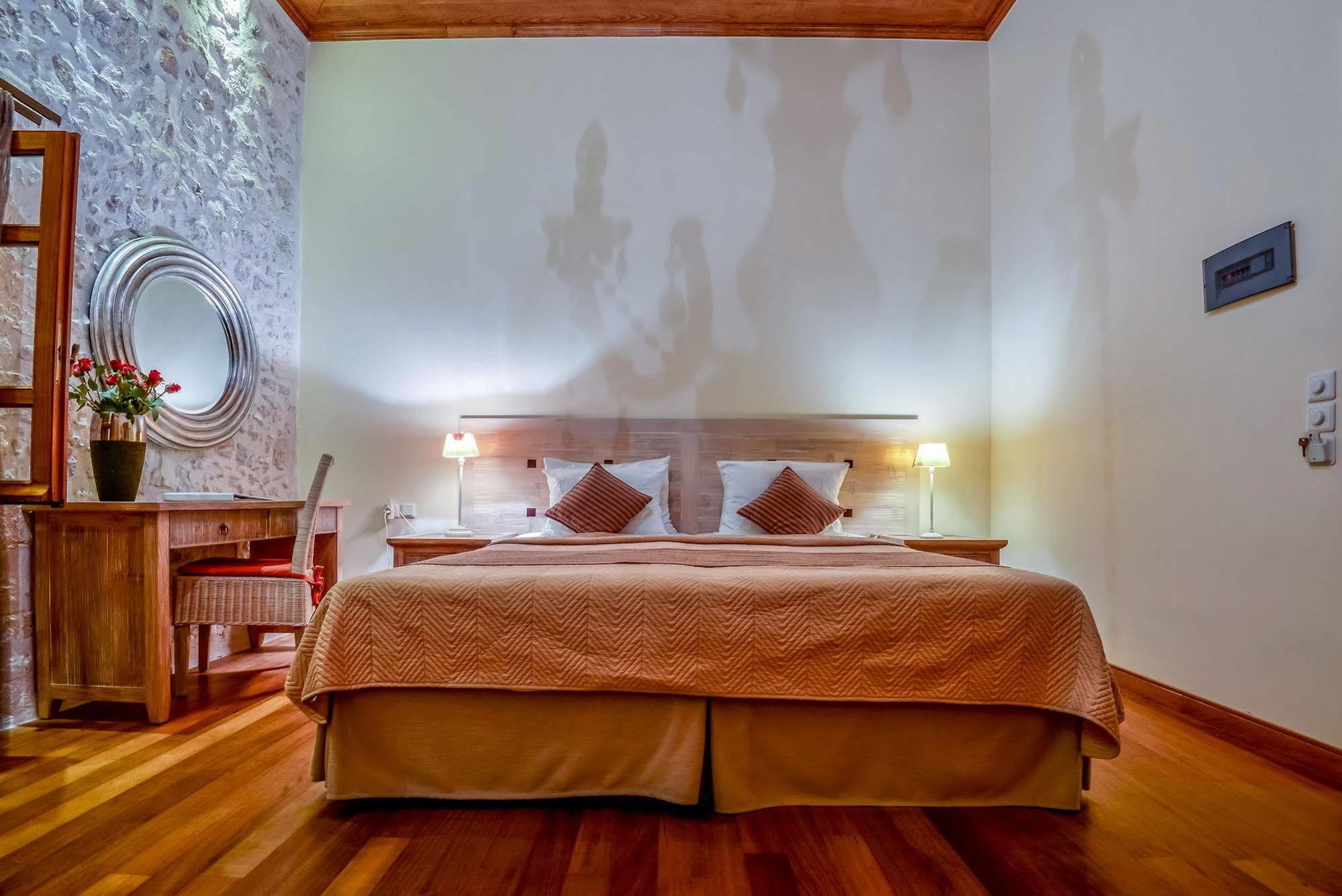 Leo Hotel Rethymno  Bagian luar foto